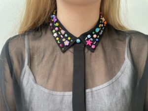 Skjorte med candy pop design - sort